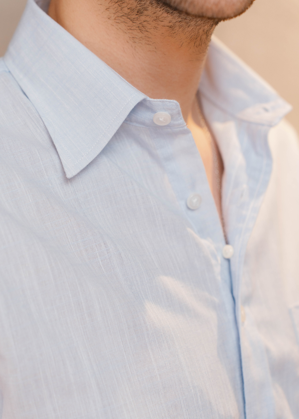 Spread Collar Short Sleeve