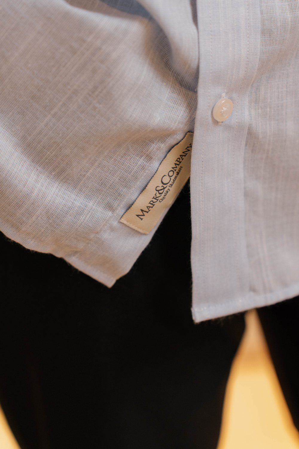 Short Sleeve Spread Collar