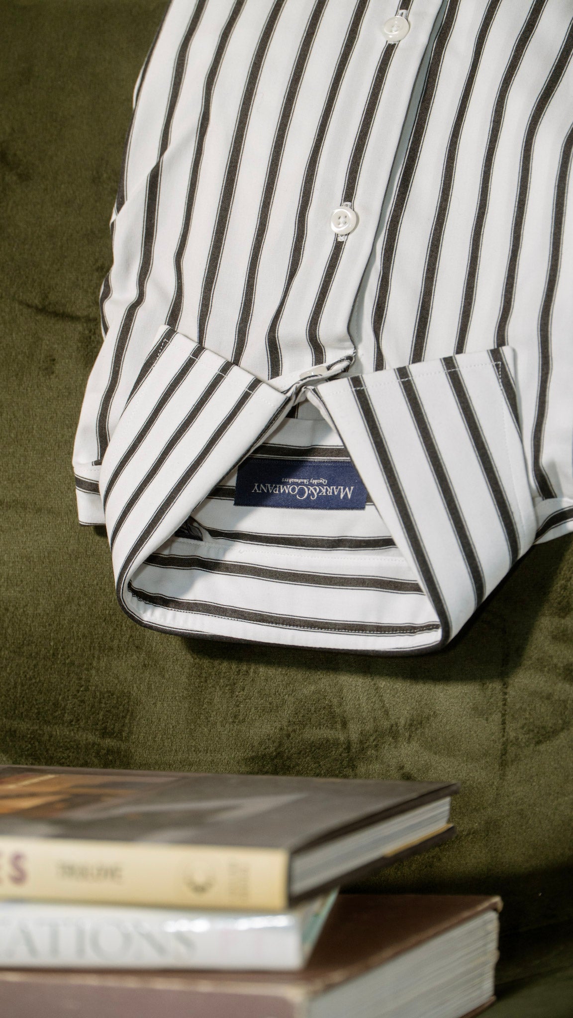 Long Sleeve Spread Collar