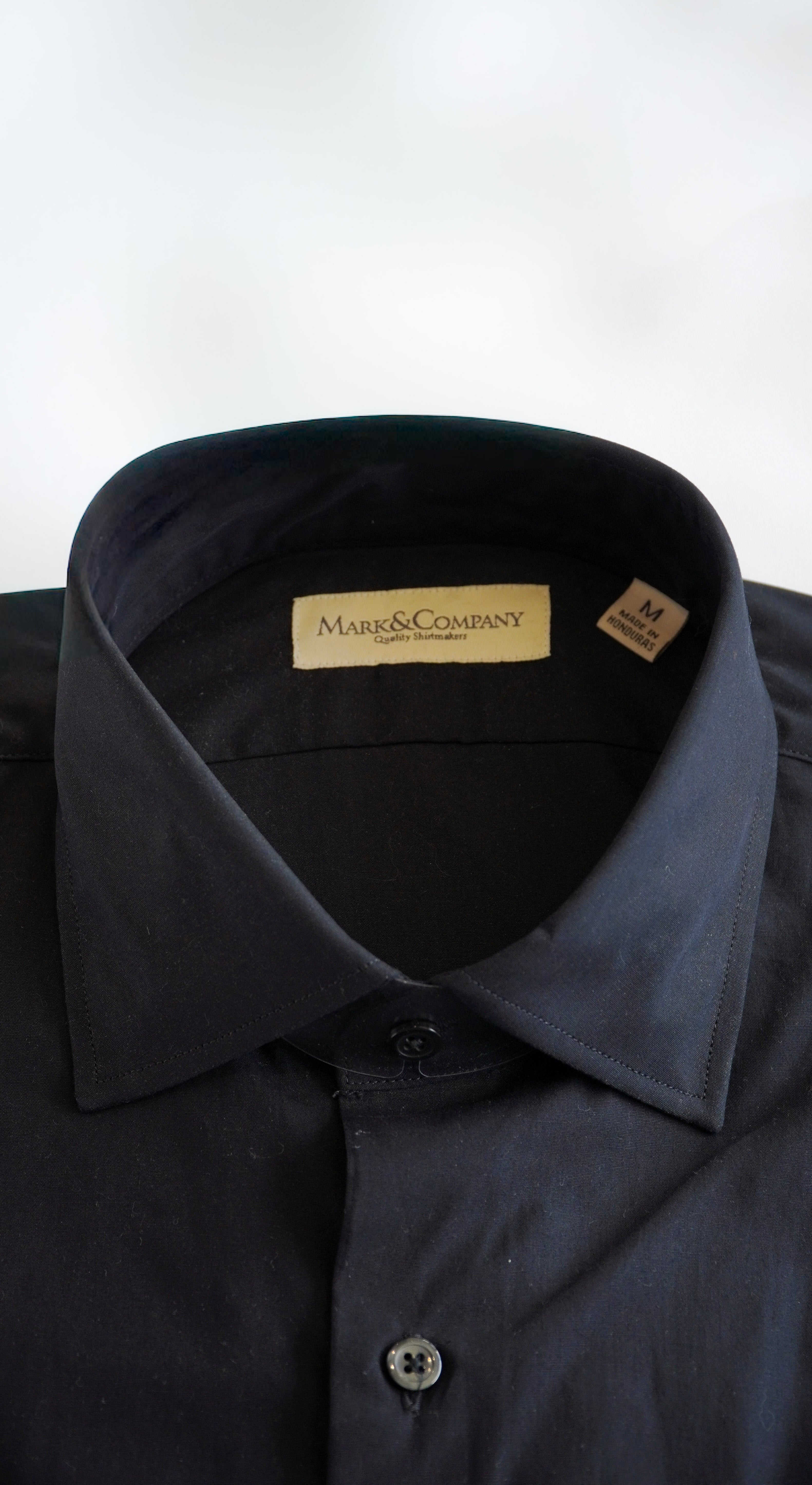 Spread Collar Long Sleeve